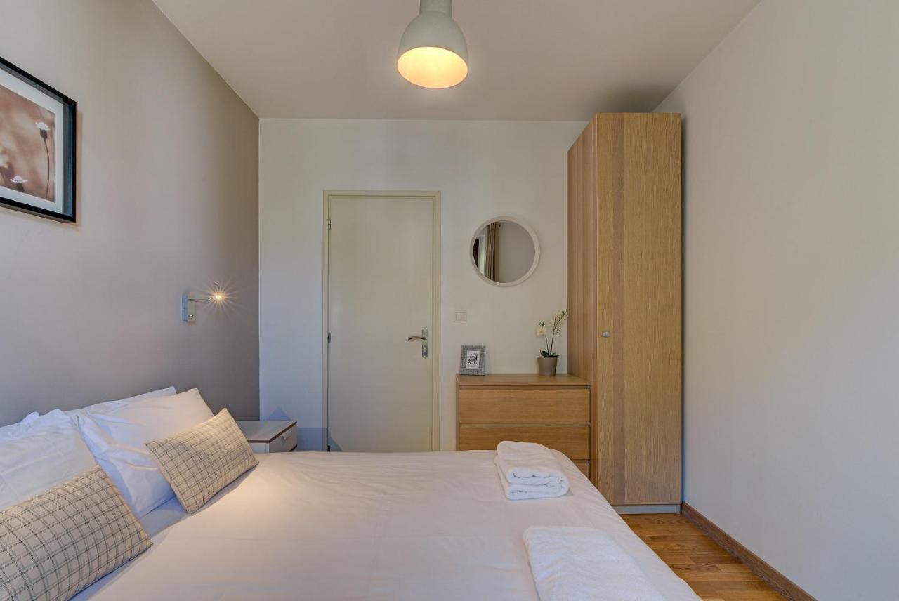 Apartment La Roseraie - Alpes Travel - Central 샤모니 외부 사진